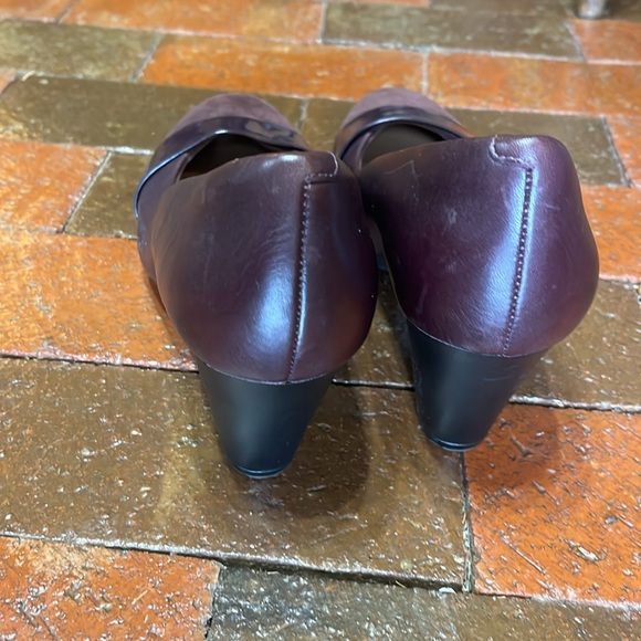 Size 10 purple pumps new - Picture 4 of 7